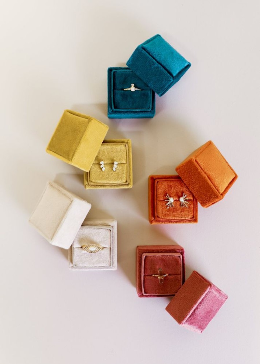 Jewelry jaxkelly | Square Velvet Jewelry Box