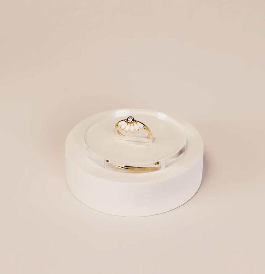 Jewelry jaxkelly | Clear Ring Display Circle